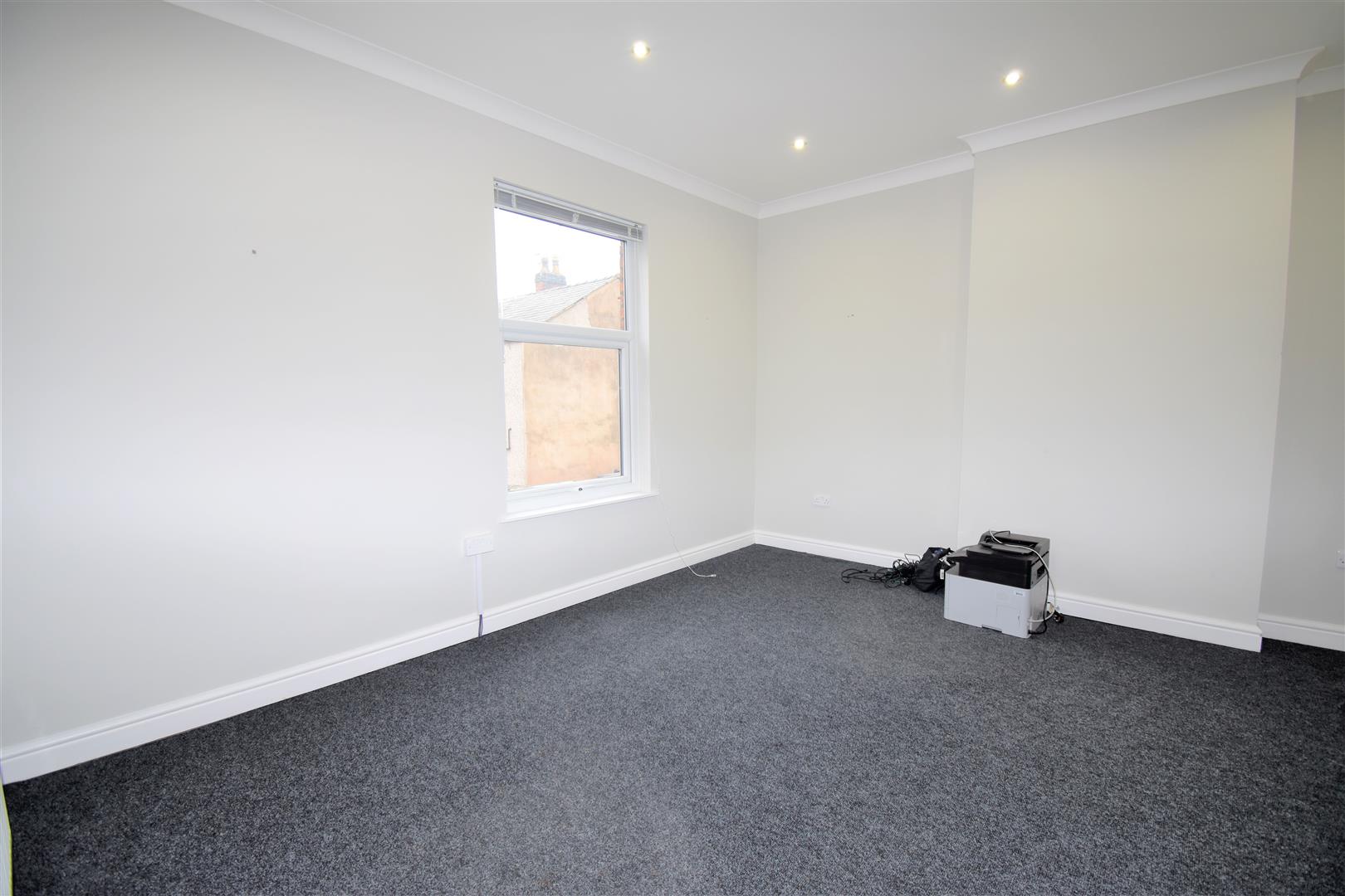 Commercial Smoothmove Property Estate Agents Tyldesley Astley